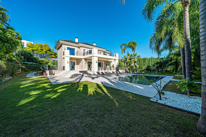 Espectacular Villa en Venta en la Prestigiosa Zona Residencial de Los Flamingos