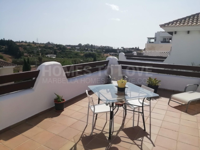 Casa en venta en La Resina Golf, Estepona Este