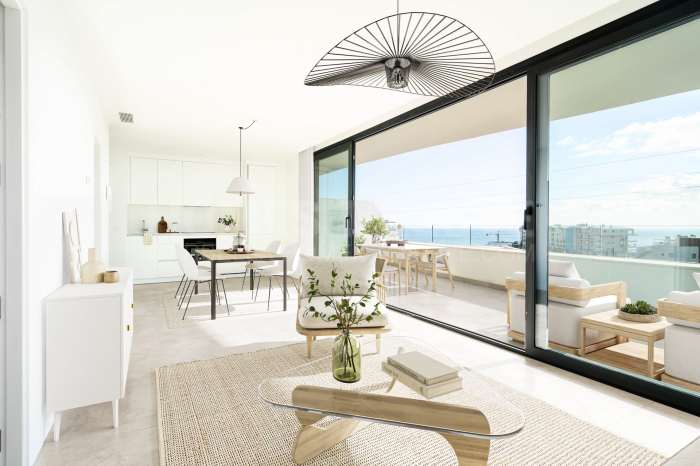Bienvenido a disfrutar del lujo cotidiano en la prestigiosa zona residencial de Higueron West, donde este apartamento de nueva construcción te está esperando.
