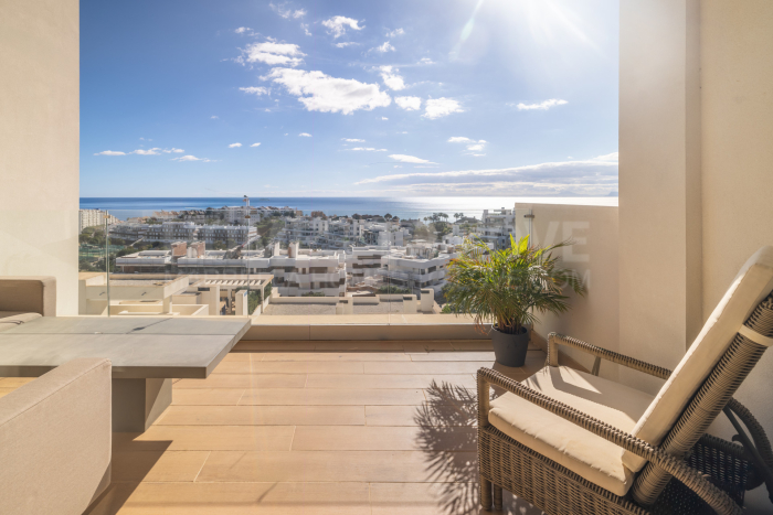 Moderno apartamento de 3 dormitorios con impresionantes vistas al mar.