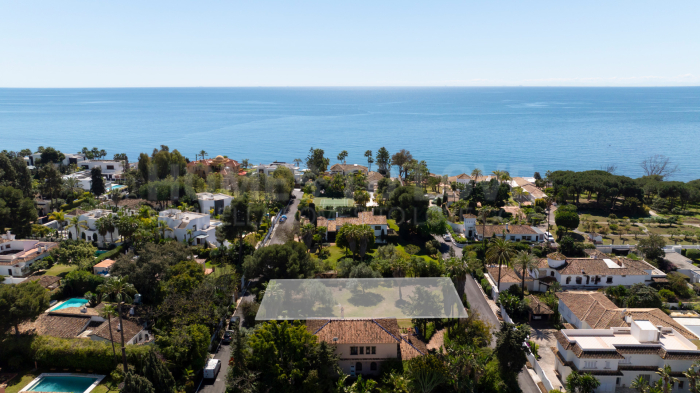 Parcela con Proyecto y Licencia en venta en Estepona