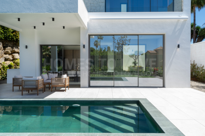 Brand New Villa in Estepona – Costa del Sol Living at Its Best