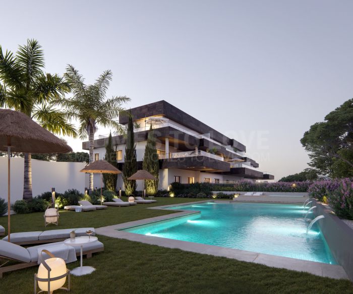 Entre Estepona y Casares: Exclusividad, Naturaleza y Vistas al Mediterráneo